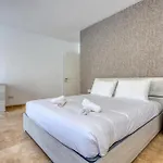 Rooftop Pool Sensations With Wifi And Ac By 360 Estates Apartman *