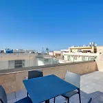 Rooftop Pool Sensations With Wifi And Ac By 360 Estates *