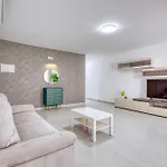 Rooftop Pool Sensations With Wifi And Ac By 360 Estates Apartman *