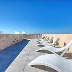 Rooftop Pool Sensations With Wifi And Ac By 360 Estates Apartman *