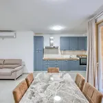 Rooftop Pool Sensations With Wifi And Ac By 360 Estates Apartman *