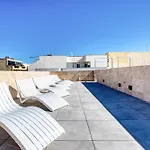 Rooftop Pool Sensations With Wifi And Ac By 360 Estates *
