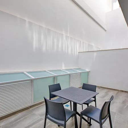 Apartment Rooftop Pool Sensations With Wifi And Ac By 360 Estates