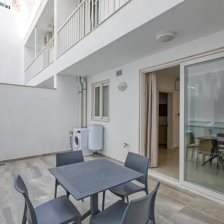 Rooftop Pool Sensations With Wifi And Ac By 360 Estates *
