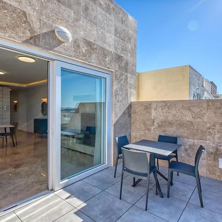 Rooftop Pool Sensations With Wifi And Ac By 360 Estates Apartment