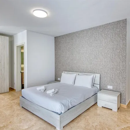 Rooftop Pool Sensations With Wifi And Ac By 360 Estates شقة *