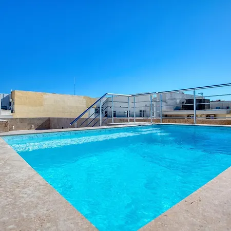 Rooftop Pool Sensations With Wifi And Ac By 360 Estates Mellieħa