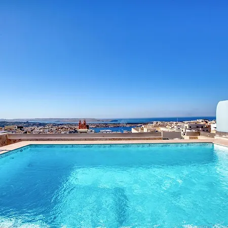 Rooftop Pool Sensations With Wifi And Ac By 360 Estates المليحة