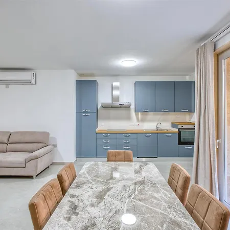 Rooftop Pool Sensations With Wifi And Ac By 360 Estates Appartement *