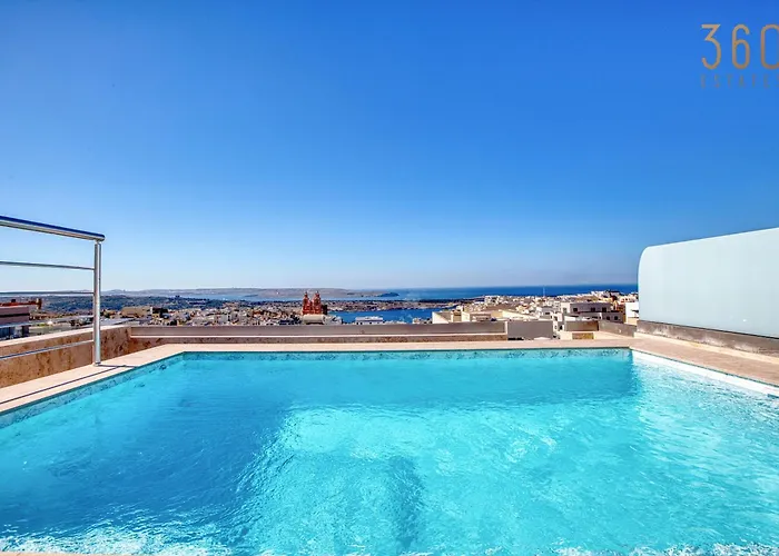 Rooftop Pool Sensations With Wifi And Ac By 360 Estates 梅利哈