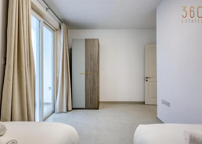 公寓 Rooftop Pool Sensations With Wifi And Ac By 360 Estates 梅利哈