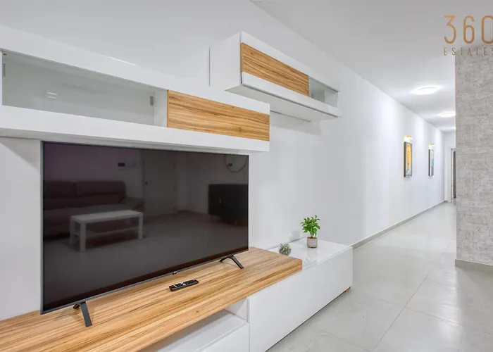 公寓 Rooftop Pool Sensations With Wifi And Ac By 360 Estates