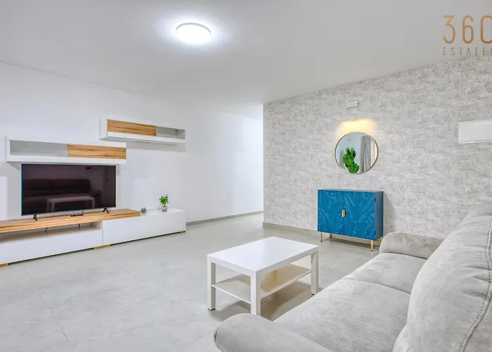 Rooftop Pool Sensations With Wifi And Ac By 360 Estates 公寓